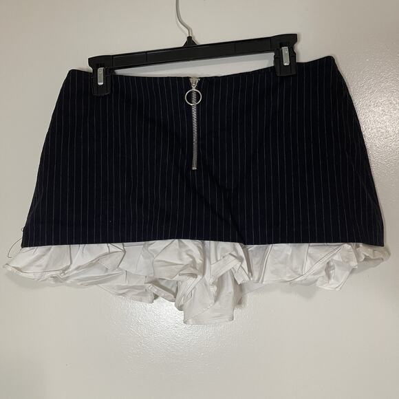 ZARA The Cathy Low Waisted Mini Skort black stripe ruffle hem medium - Picture 1 of 5